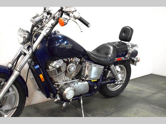honda - vt-1100-c-shadow
