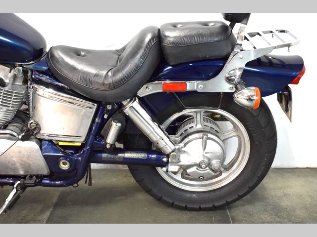 honda - vt-1100-c-shadow