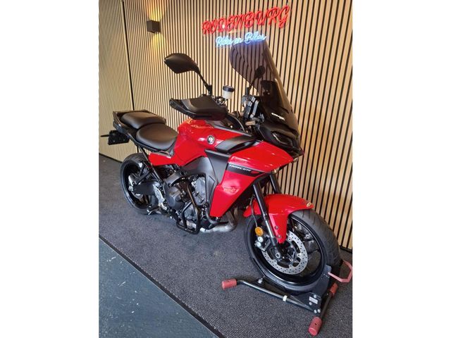 yamaha - tracer-9