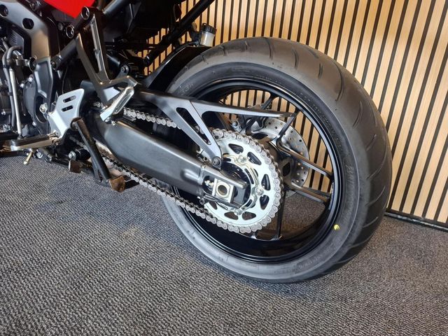 yamaha - tracer-9