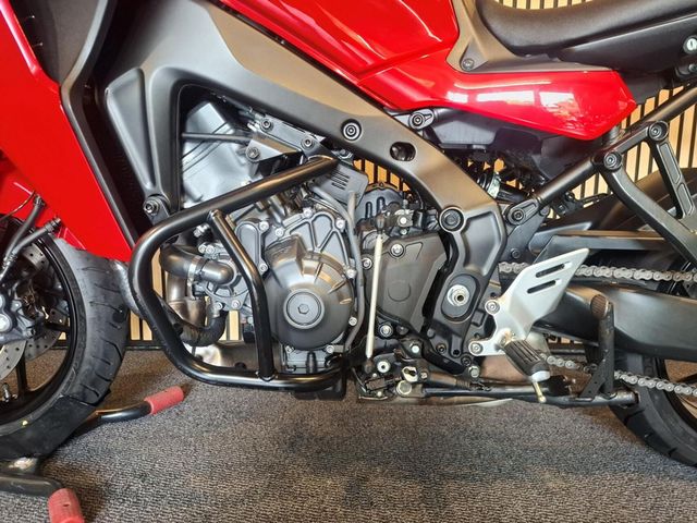 yamaha - tracer-9