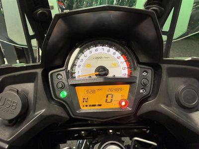 KAWASAKI VERSYS 650 GRAND TOURER – foto 2