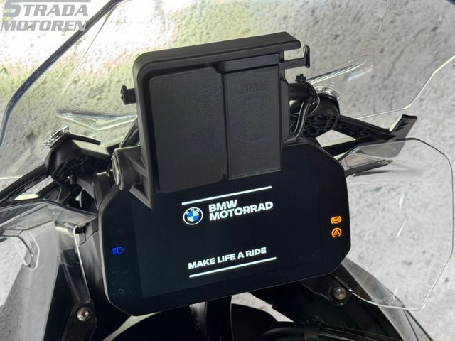 bmw - r-1300-gs-triple-black