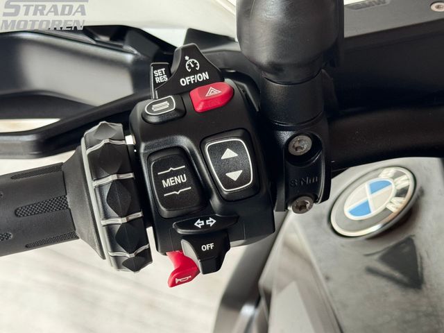 bmw - r-1300-gs-triple-black