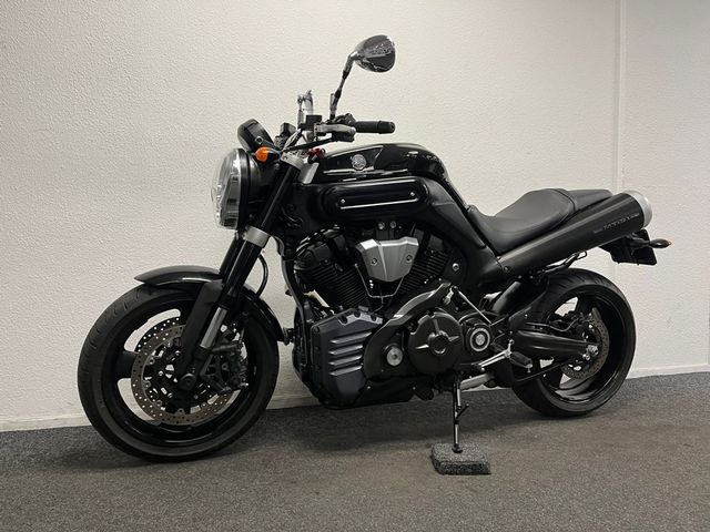 yamaha - mt-01