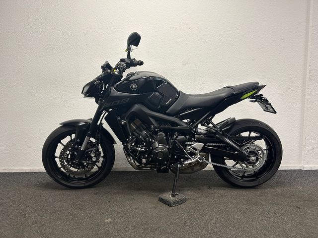 yamaha - mt-09