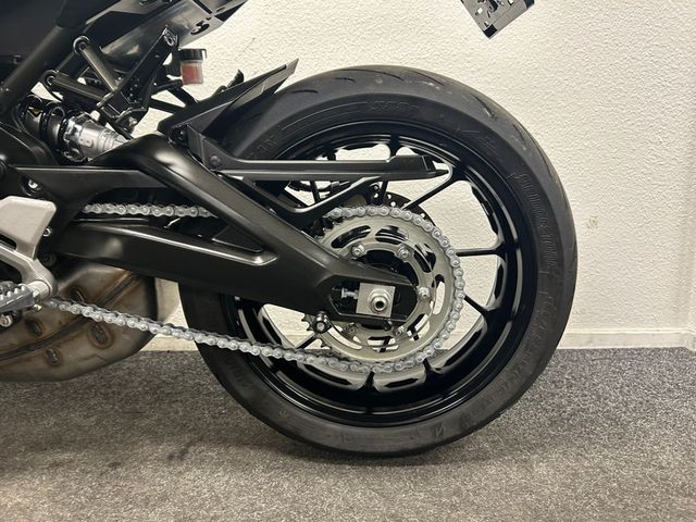 yamaha - mt-09