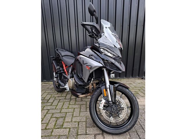 ducati - multistrada-v4-s