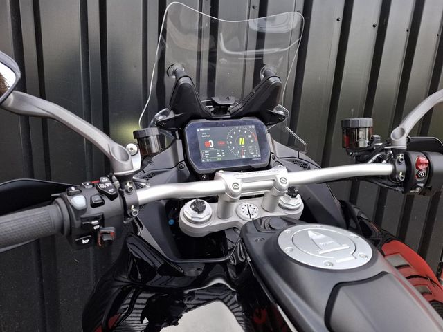 ducati - multistrada-v4-s