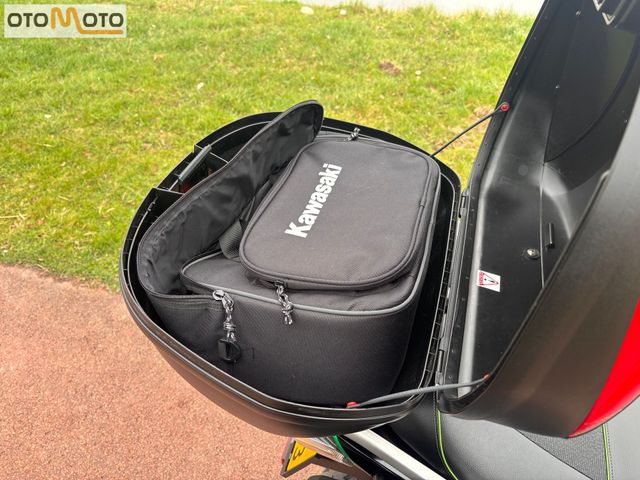 kawasaki - 1400-gtr