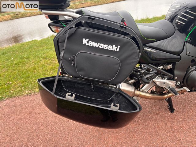 kawasaki - 1400-gtr