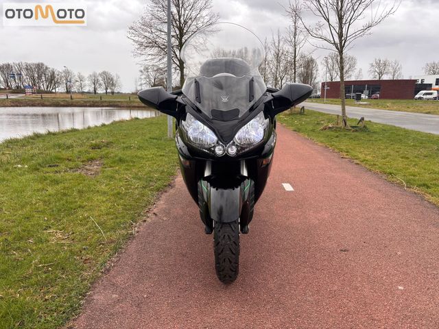 kawasaki - 1400-gtr