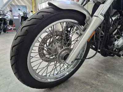 YAMAHA XVS 650 DRAGSTAR – foto 4