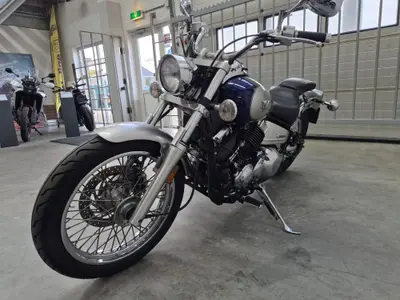 YAMAHA XVS 650 DRAGSTAR – foto 3