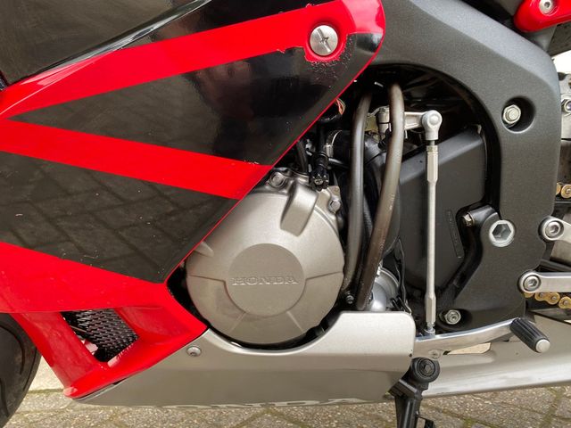 honda - cbr-600-rr