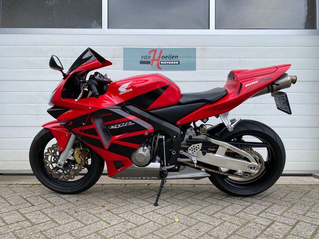 honda - cbr-600-rr