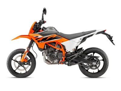 KTM 125 SMC R – foto 3