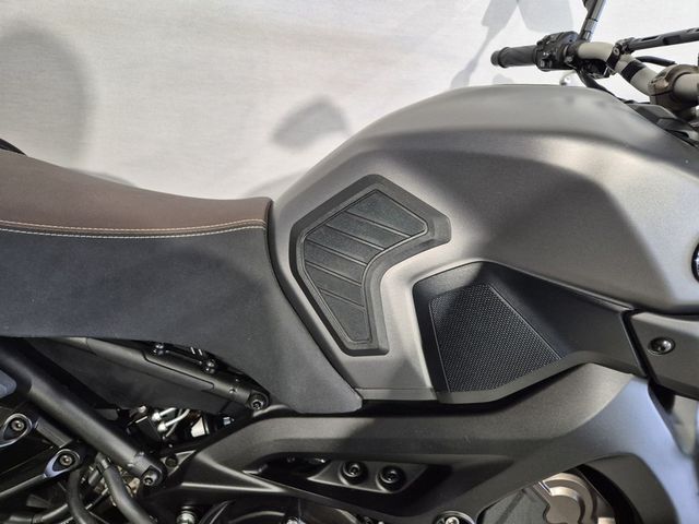 yamaha - mt-09-sport-tracker