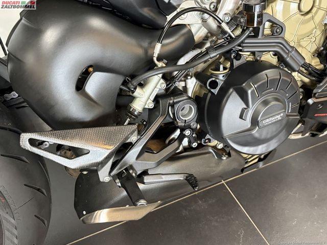 ducati - streetfighter-v4s