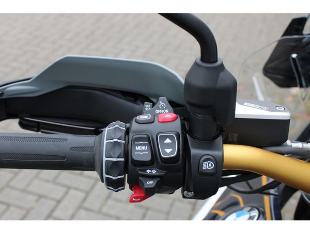 bmw - r-1300-gs