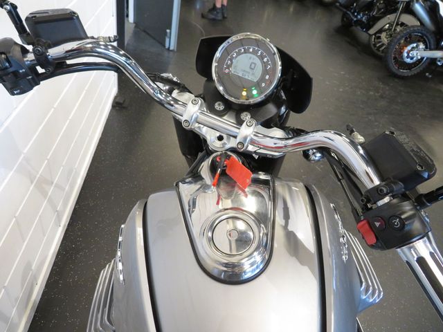 moto-guzzi - california-1400-custom-abs