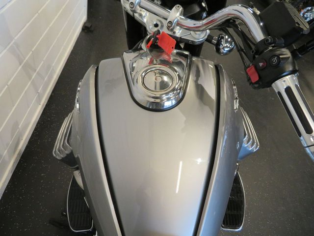 moto-guzzi - california-1400-custom-abs