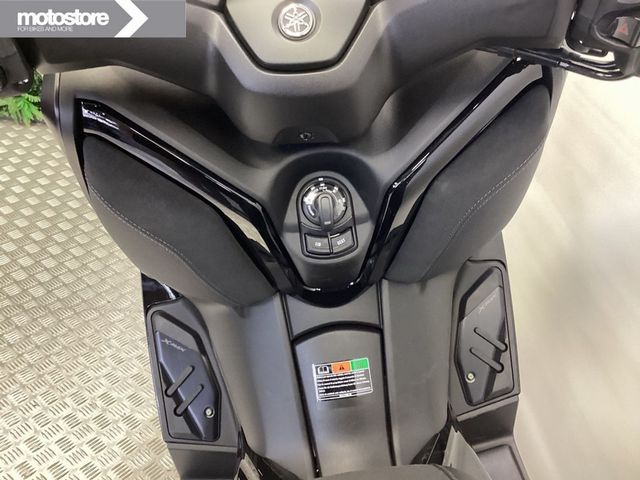 yamaha - x-max-300-tech-max