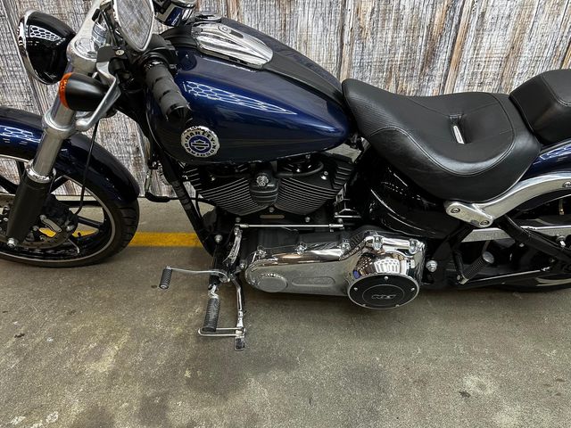 harley-davidson - breakout