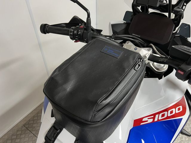 bmw - s-1000-xr