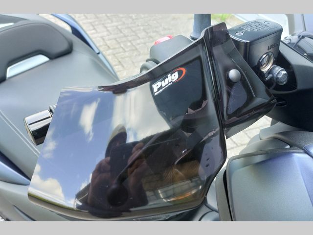 yamaha - x-max-300-abs