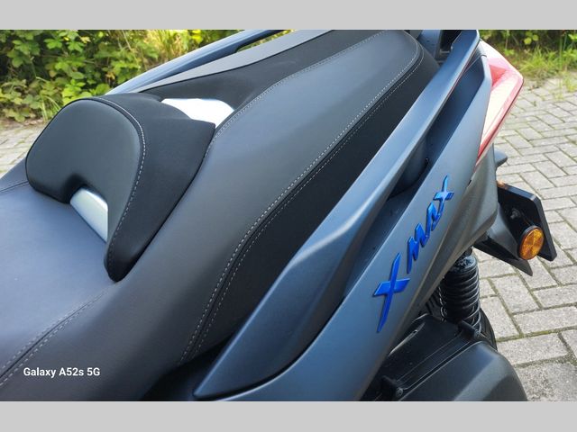 yamaha - x-max-300-abs
