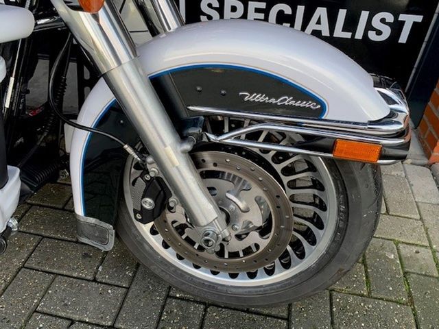 harley-davidson - electra-glide-ultra-classic-flhtcu