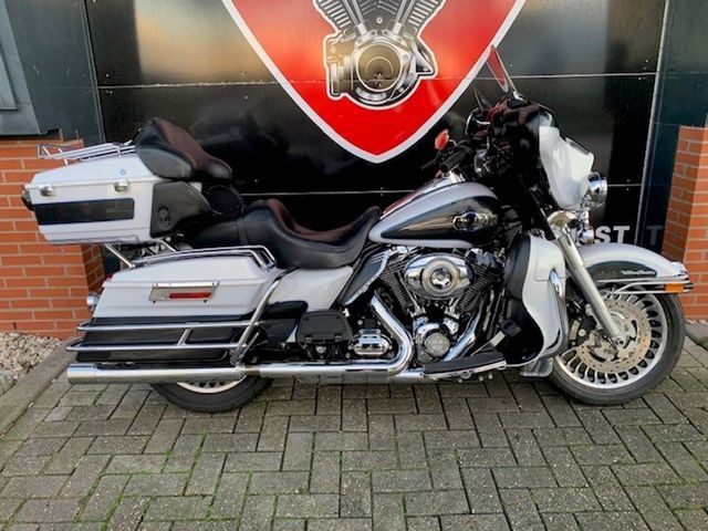 harley-davidson - electra-glide-ultra-classic-flhtcu