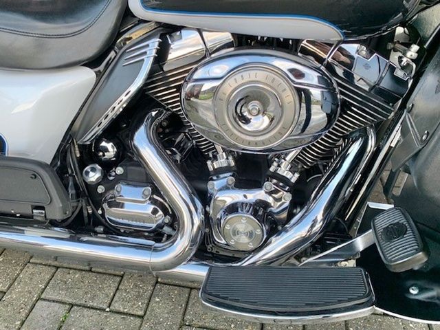 harley-davidson - electra-glide-ultra-classic-flhtcu
