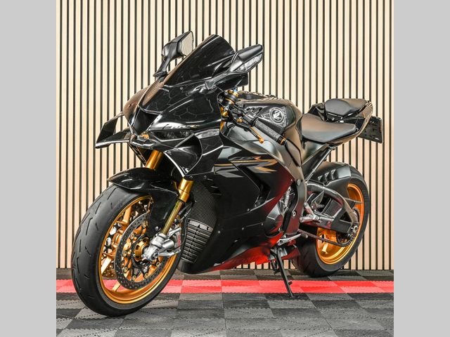 honda - cbr-1000-rr-r-fireblade-sp