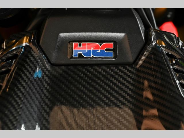 honda - cbr-1000-rr-r-fireblade-sp