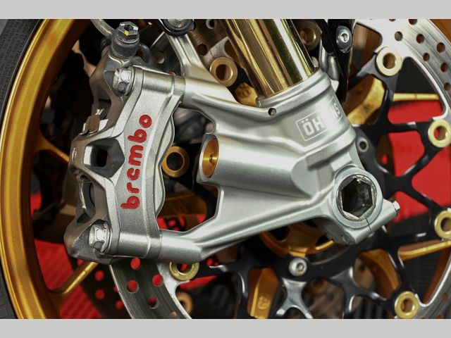 honda - cbr-1000-rr-r-fireblade-sp