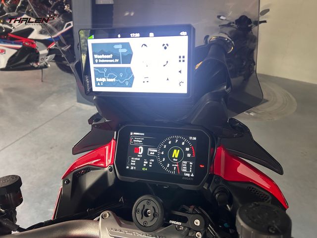 ducati - multistrada-v4-pikes-peak