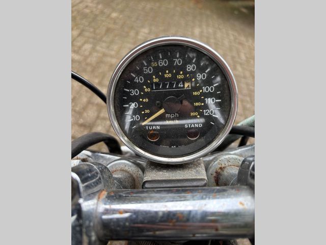 suzuki - vs-700-intruder