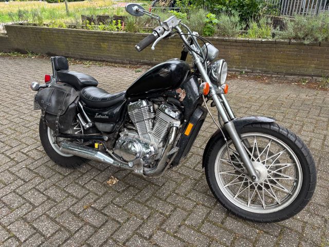 suzuki - vs-700-intruder