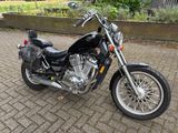 SUZUKI VS 700 INTRUDER