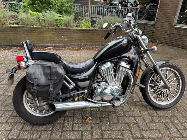suzuki - vs-700-intruder