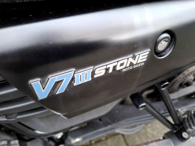 moto-guzzi - v-7-iii-stone