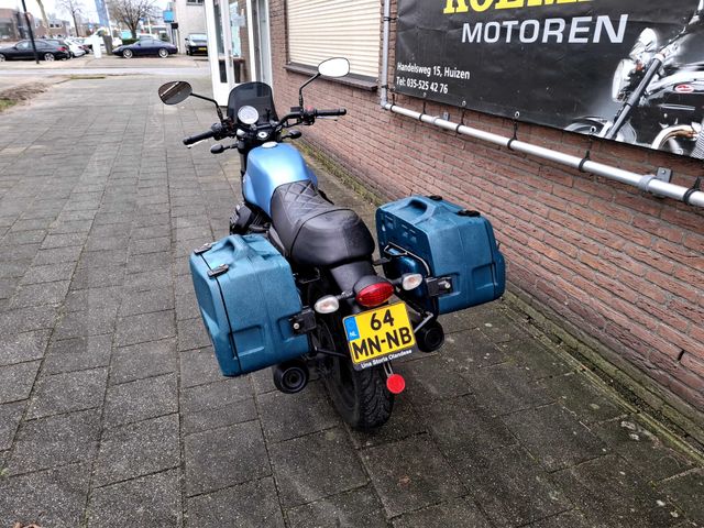 moto-guzzi - v-7-iii-stone