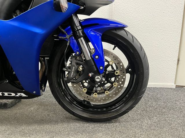honda - cbr-600-rr