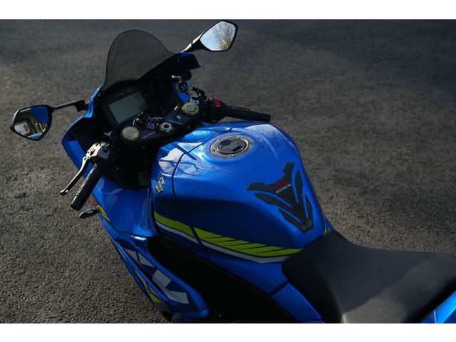 suzuki - gsx-r-1000