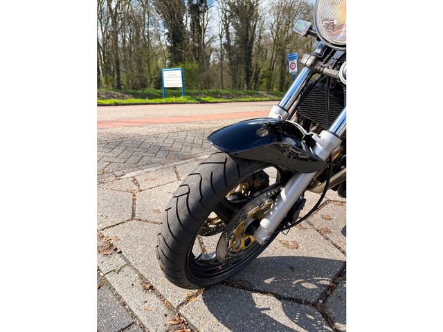 suzuki - gsf-600-s-bandit