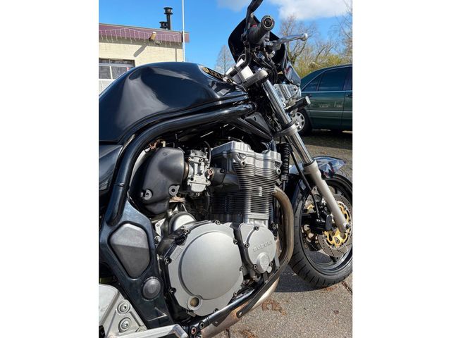 suzuki - gsf-600-s-bandit