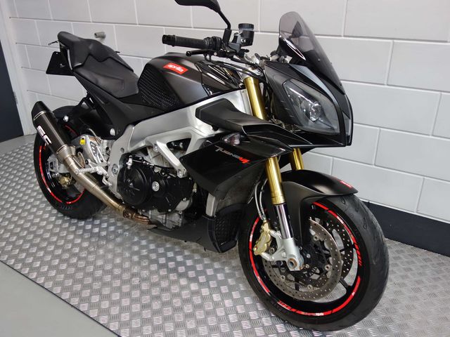 aprilia - tuono-v4