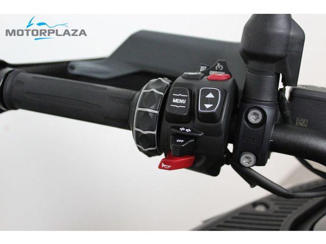 bmw - r-1300-gs-adventure